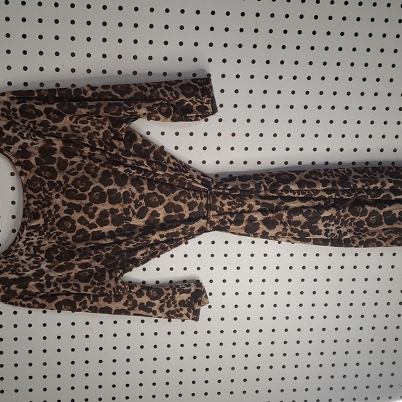olivia Matthews dress size medium cheetah print great condition - Picture 4 of 4